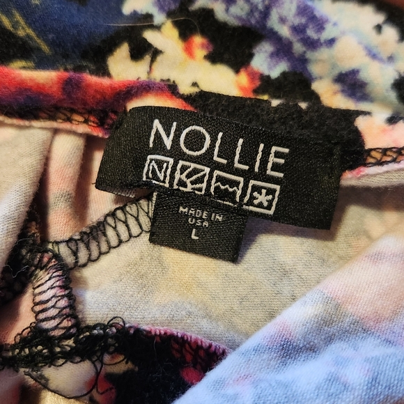 Nollie floral crop top 🌺 - Picture 6 of 6